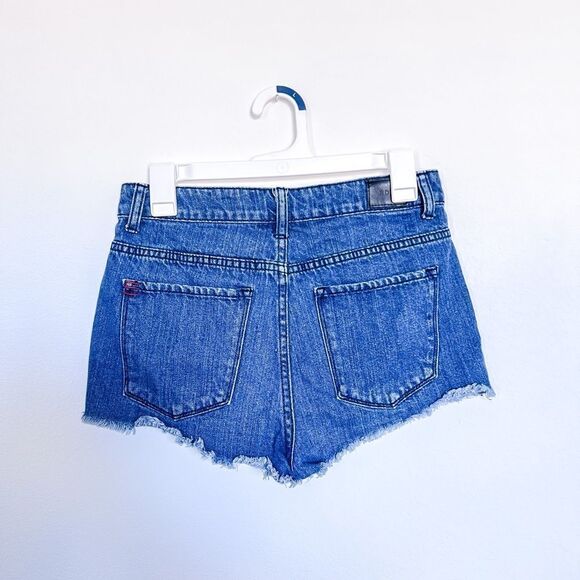 Urban Outfitters BDG Women's 100% Cotton High Rise Bree Cheeky Denim Shorts size - Picture 3 of 3